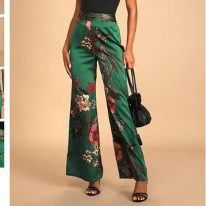 NWT Lulus Thriving Vibes Green Floral Print Satin Wide-Leg Pants!
